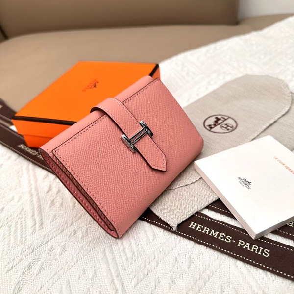 エルメス財布コピー背面デザイン